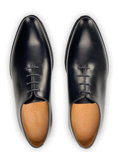 Load image into Gallery viewer, Athen Wholecut Oxford - Boxcalf Noir