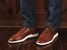 Load image into Gallery viewer, Crossover Derby - Brown/White