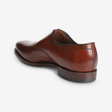 Load image into Gallery viewer, Carlyle Plain-toe Oxford Dress Shoe - Chili Le