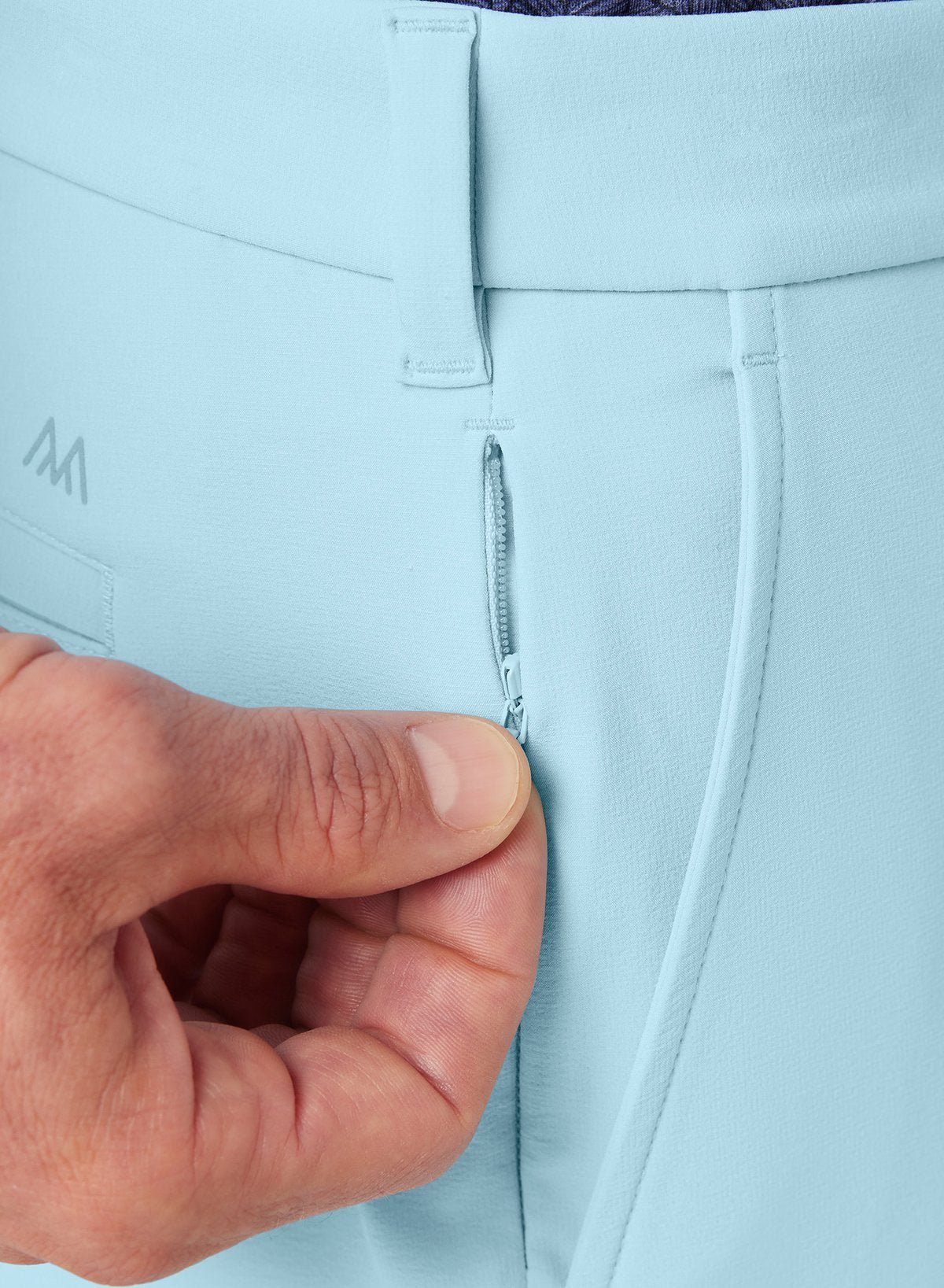Helmsman Short - Light Blue