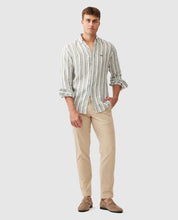 Load image into Gallery viewer, Gimmerburn Sports Fit Shirt - Leaf
