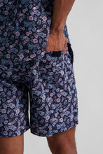 Load image into Gallery viewer, Helios Stretch Summer Crush Skull Shorts
