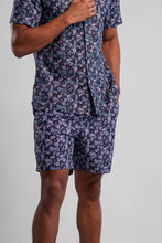 Load image into Gallery viewer, Helios Stretch Summer Crush Skull Shorts
