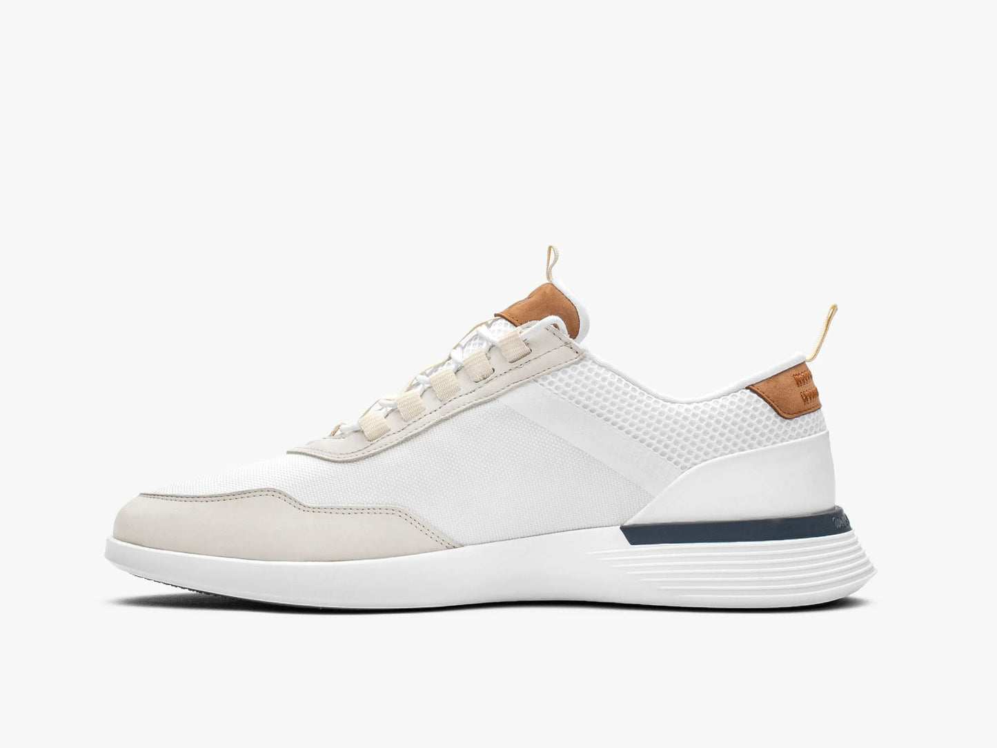 Crossover Victory Trainer - White/White